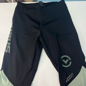 Virus small leggings